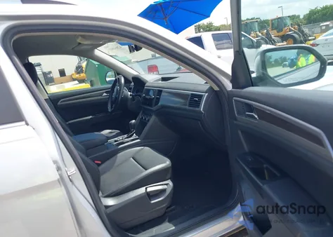 2019 Volkswagen Atlas 3.6L V6 Se W/Technology z USA, uszkodzony, nr VIN 1V2UR2CA5KC576089